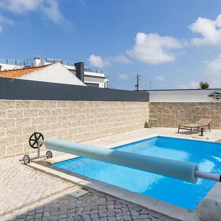 Outstanding With Private Pool By Lovelystay 别墅 *