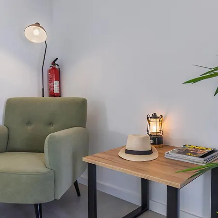 Outstanding With Private Pool By Lovelystay 빌라